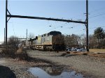 CSX 775 leads M406